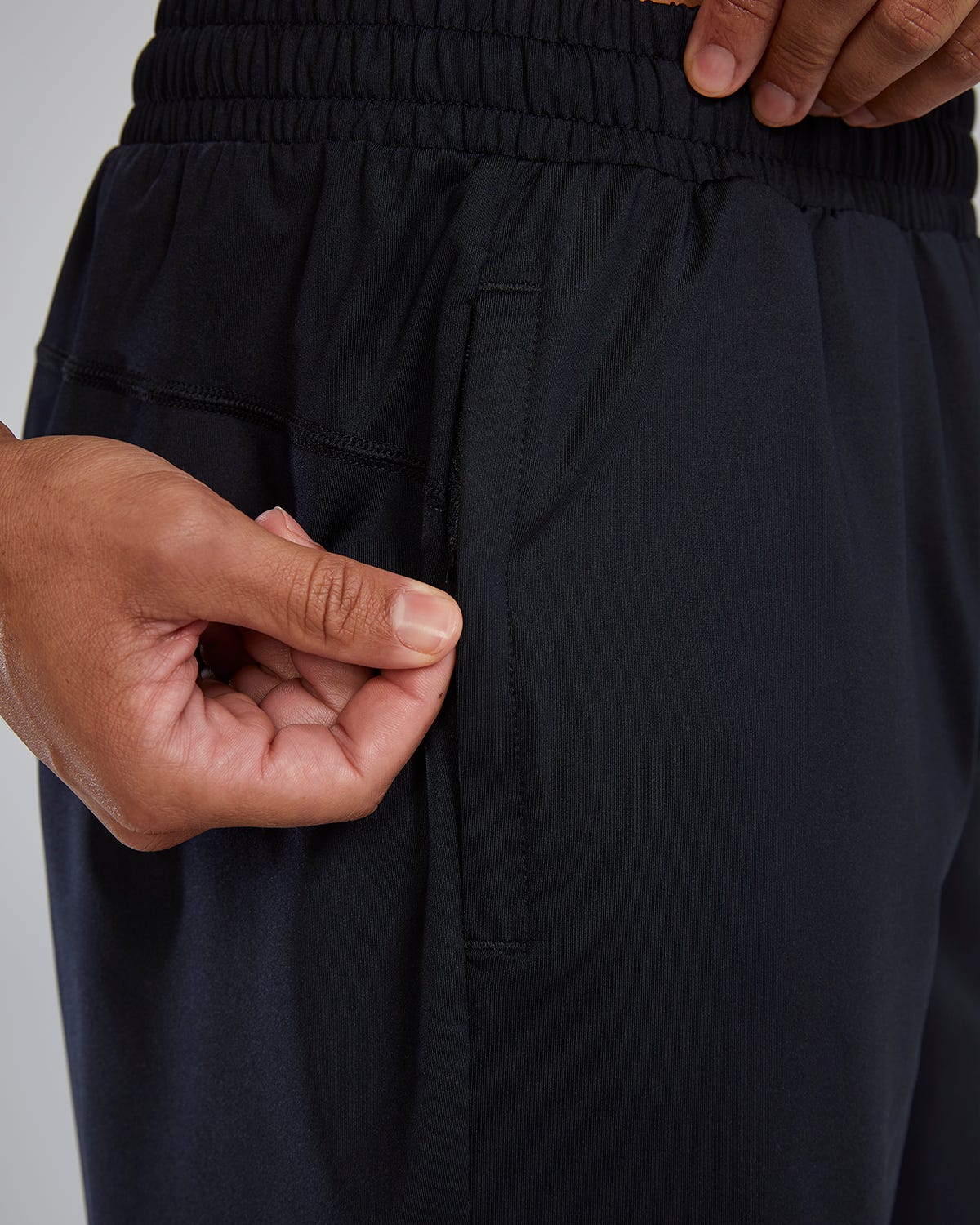 Men's Lightweight Knit Short - 6" - Image 7