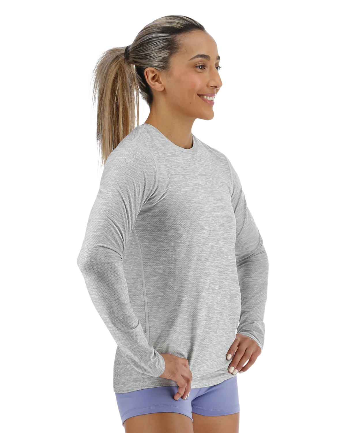 TYR Airtec™ Women's Long Sleeve Tee - Solid - Image 6
