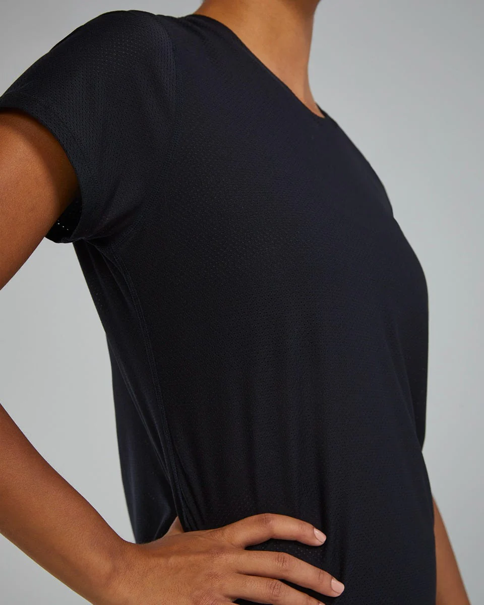 TYR Airtec™ Women's Short Sleeve Tee - Solid - Image 8