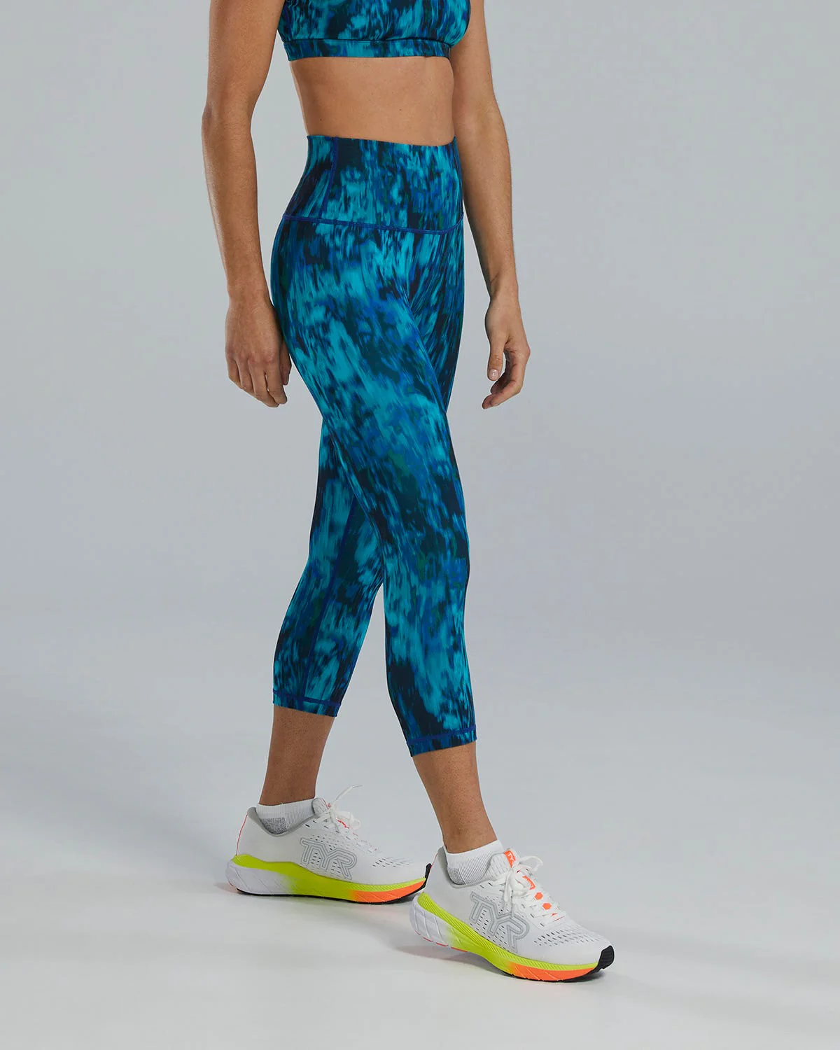 TYR Base KineticÂȘ Women's High-Rise 21" Leggings - Ripplex - Image 4