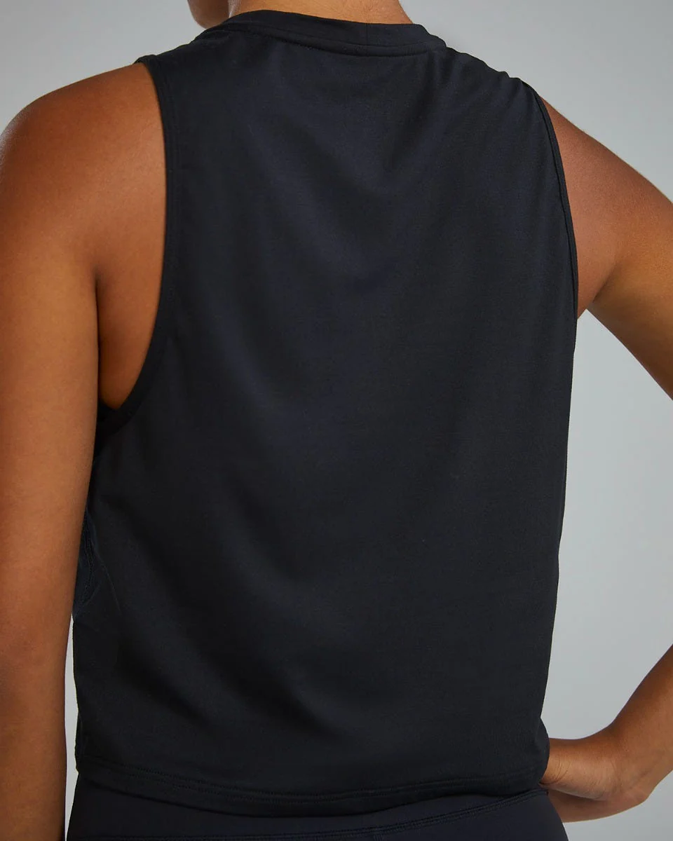 TYR ClimaDry™ Women's Cropped Tech Tank - Solid / Heather - Image 6