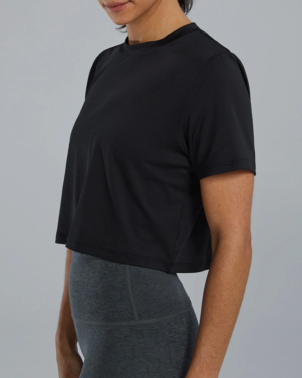 TYR ClimaDryâ„¢ Women's Cropped Tech Tee - Image 7