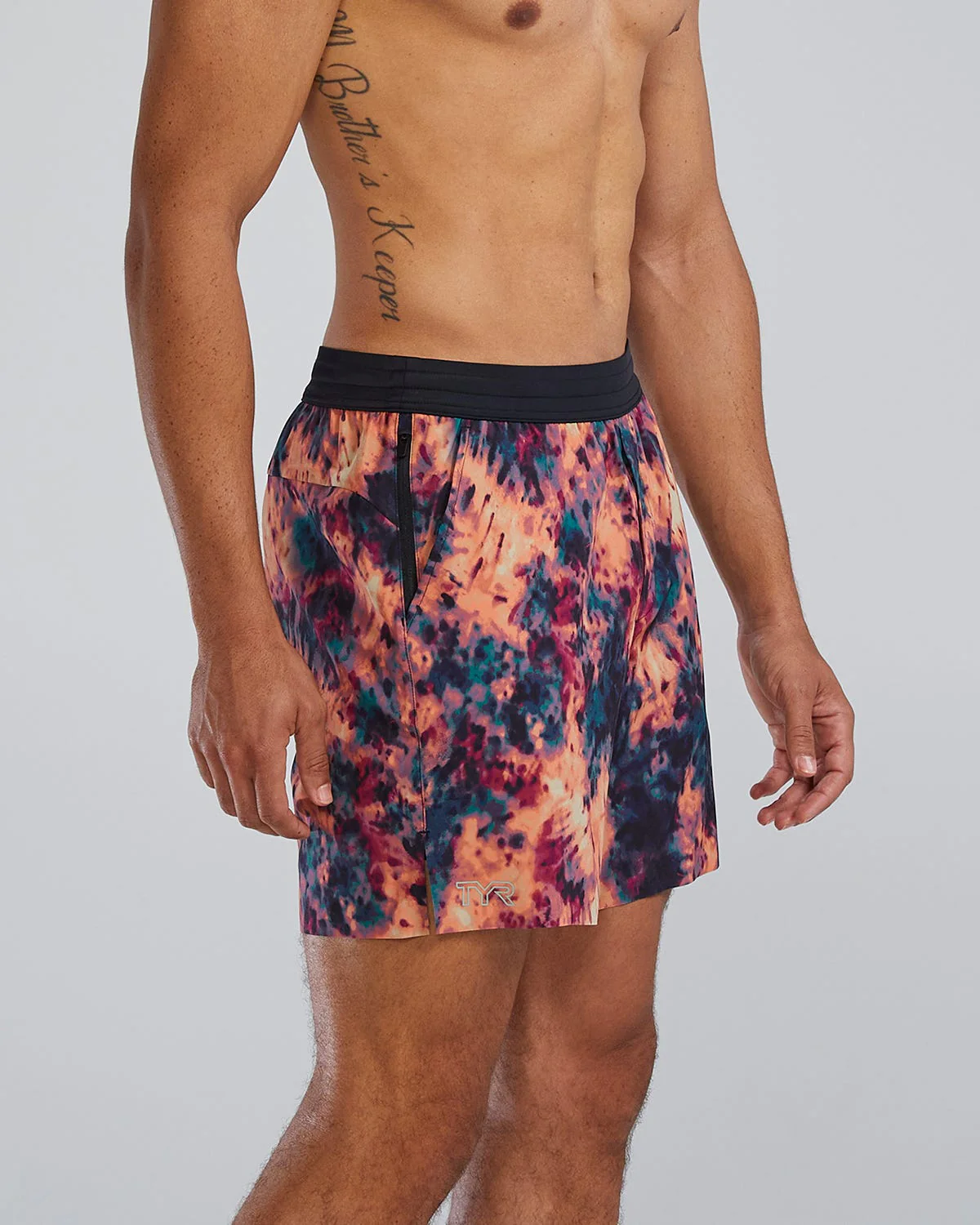 TYR Hydrosphere¨ - Men's Unbroken Shorts - Lined 7" - Solid - Image 4