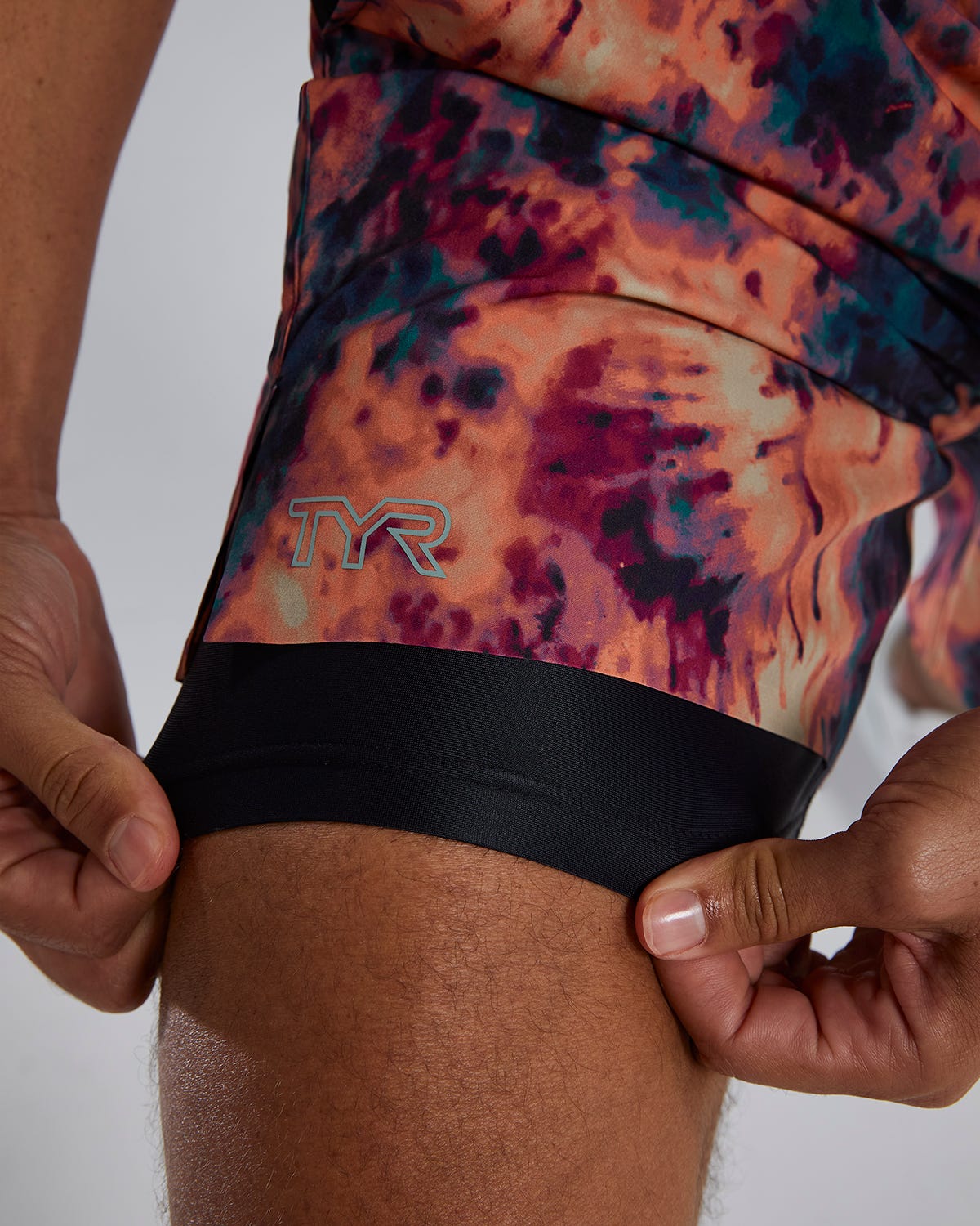 TYR Hydrosphere¨ - Men's Unbroken Shorts - Lined 7" - Solid - Image 8