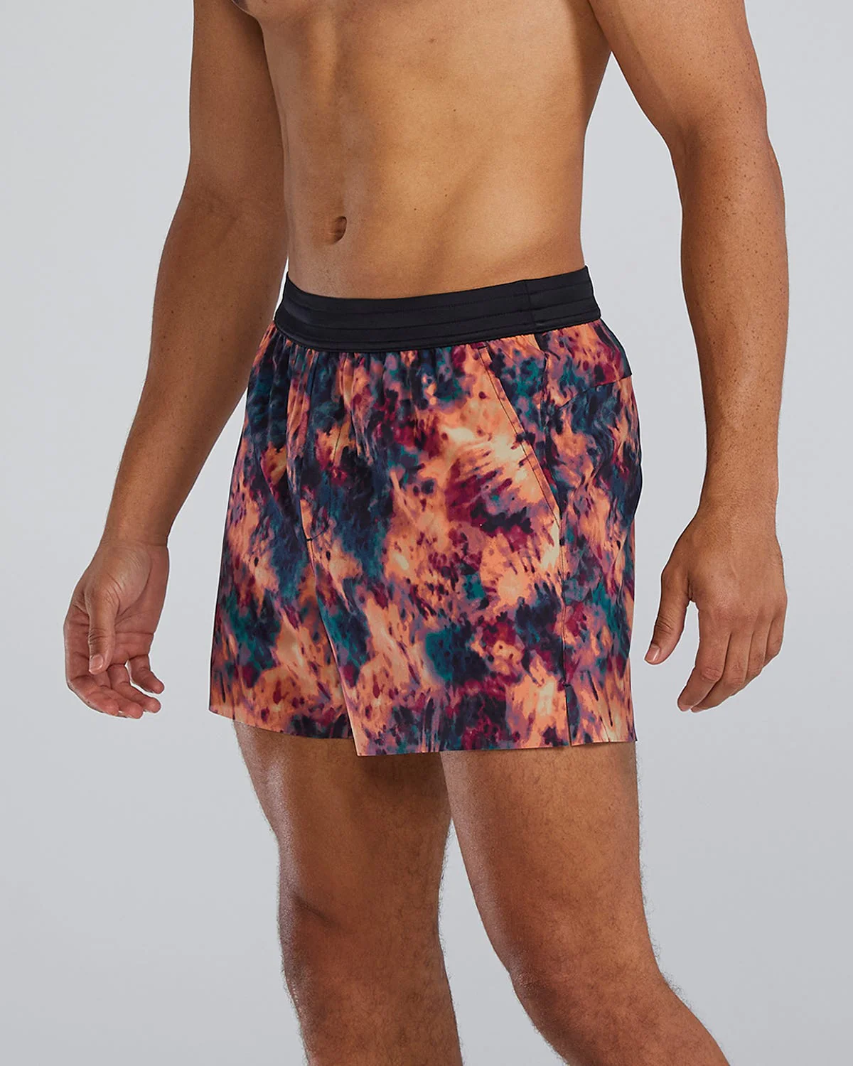 TYR Hydrosphere¨ - Men's Unbroken Shorts - Unlined 5" - Solid - Image 3