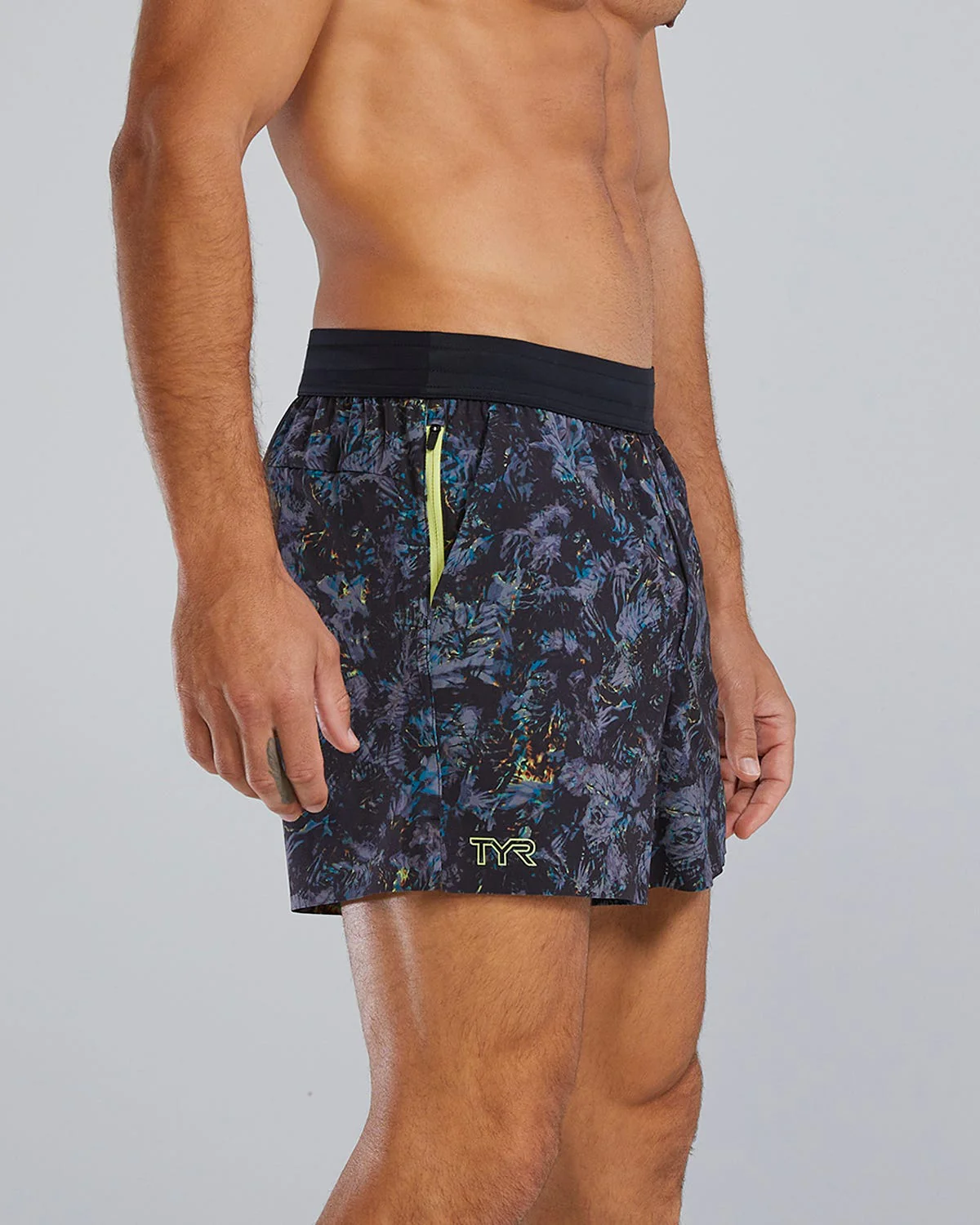 TYR Hydrosphere¨ - Men's Unbroken Shorts - Unlined 5" - Solid - Image 4