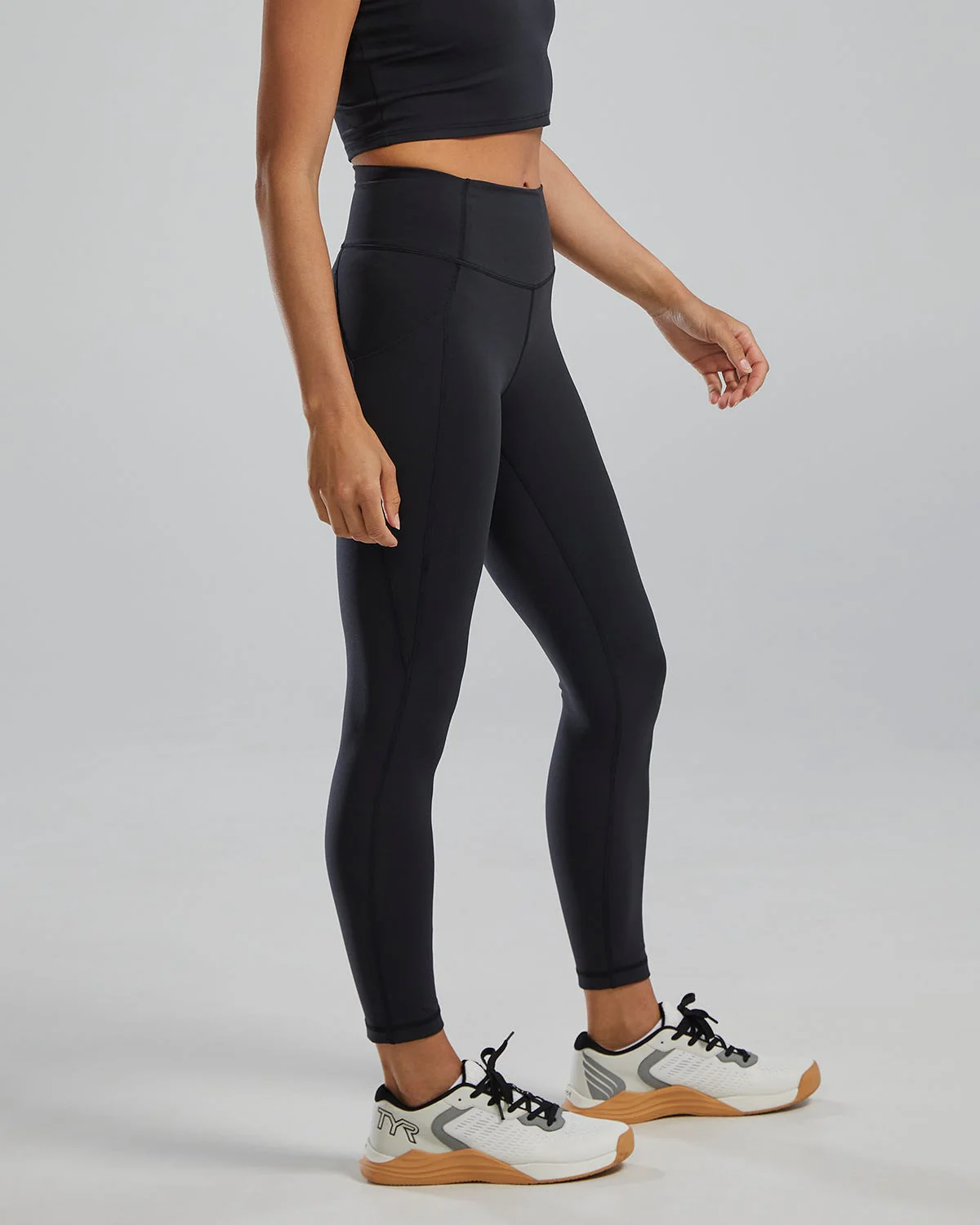 TYR Joule Eliteª Women's High-Rise 25" Pocket Leggings - Solid - Image 4